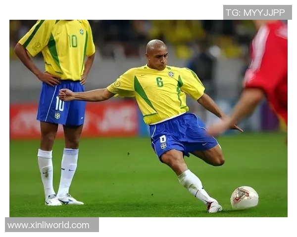 帅气足球明星精彩瞬间集锦动作视频带你领略球场魅力与激情